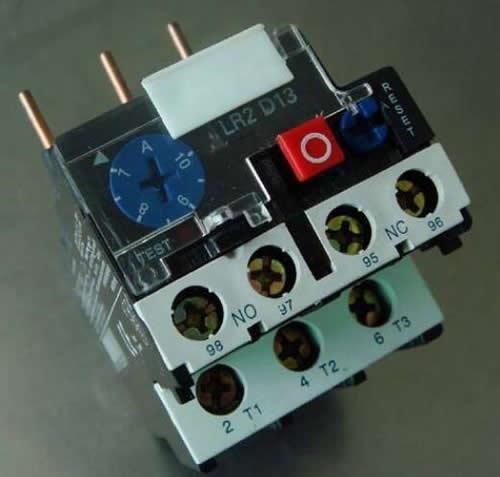 熱繼電器 熱繼電器