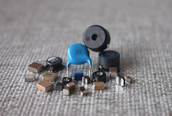 高壓貼片電容 高壓貼片電容