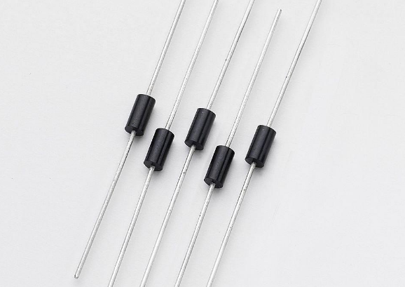 TVS抑制二極管 TVS抑制二極管