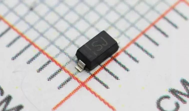 肖特基二極管作用知識(shí)介紹